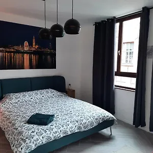 Appartamento Center In Quiet Street & Airco Anversa