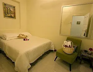 Hotel Wood Work House